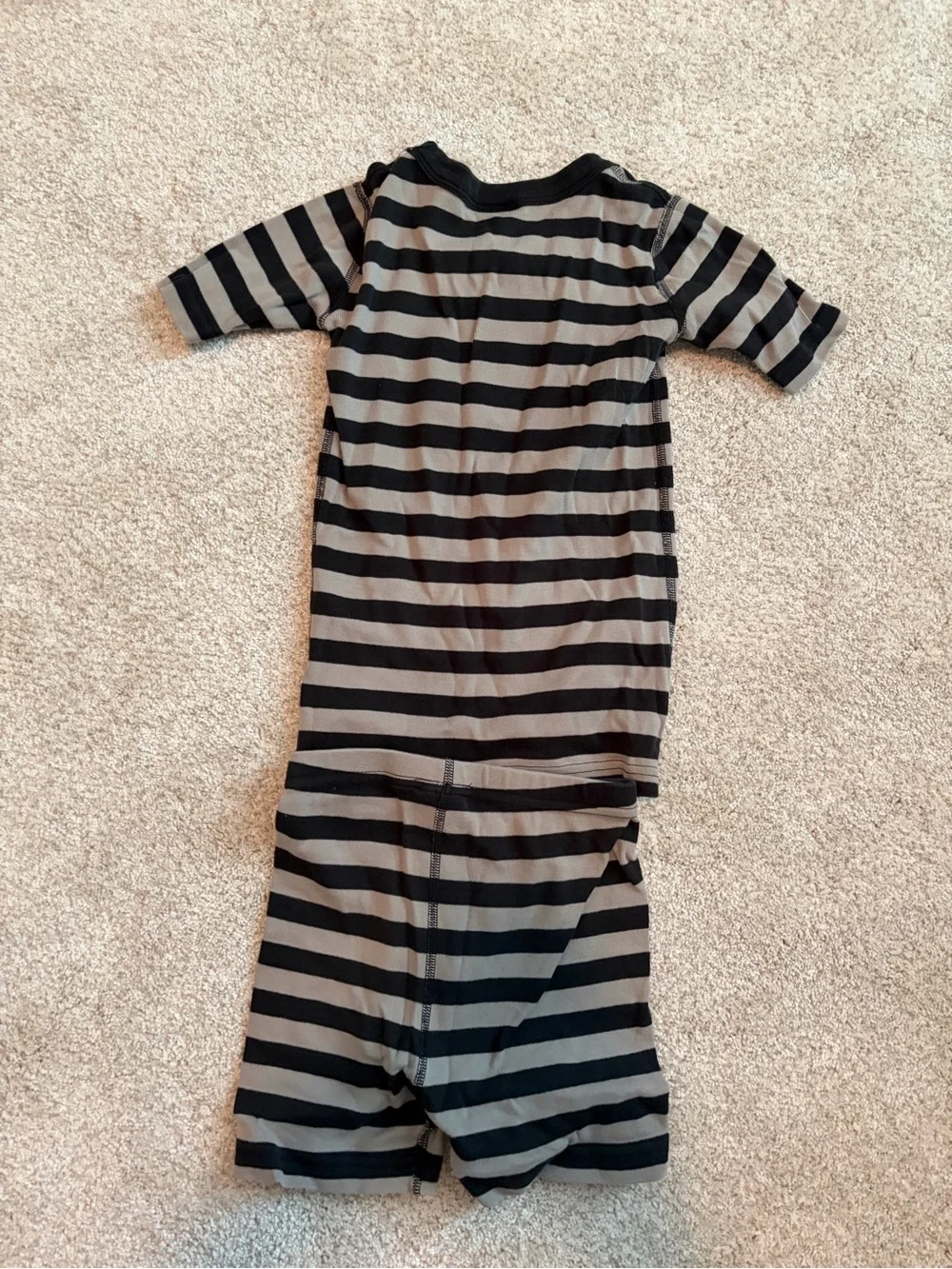 Hanna Andersson Black and Gray Striped Batman Pajama Set with Yellow Logo